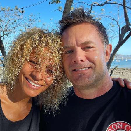 Garret Dillahunt and Michelle Hurd are happily married.